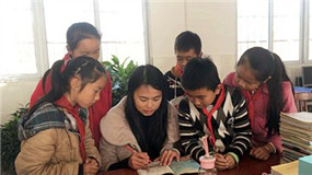 女教師“史上最高顏值備課本”走紅